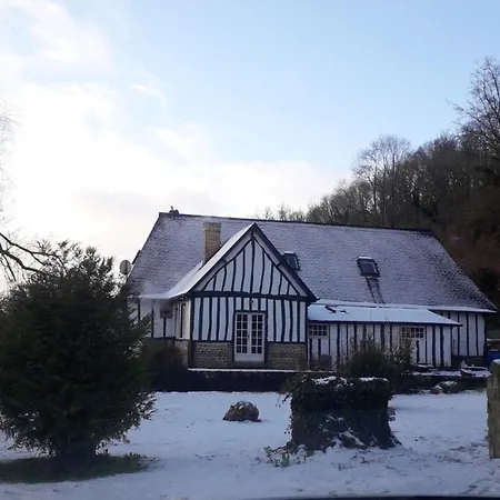 Maison Confortable A + Jardin & Equipements Divers Holiday home