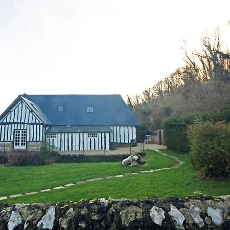 Maison Confortable A + Jardin & Equipements Divers Holiday home *