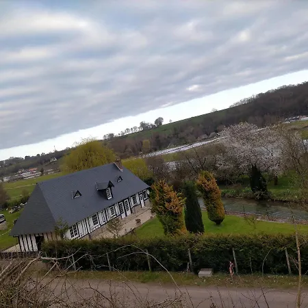 Holiday home Maison Confortable A + Jardin & Equipements Divers *