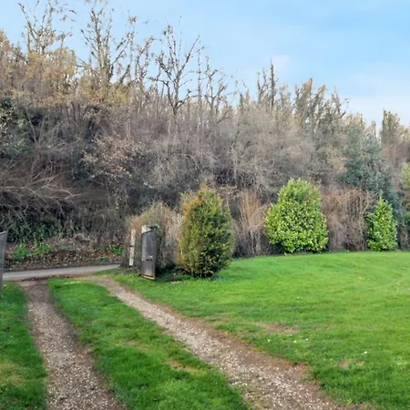 Holiday home Maison Confortable A + Jardin & Equipements Divers Vittefleur